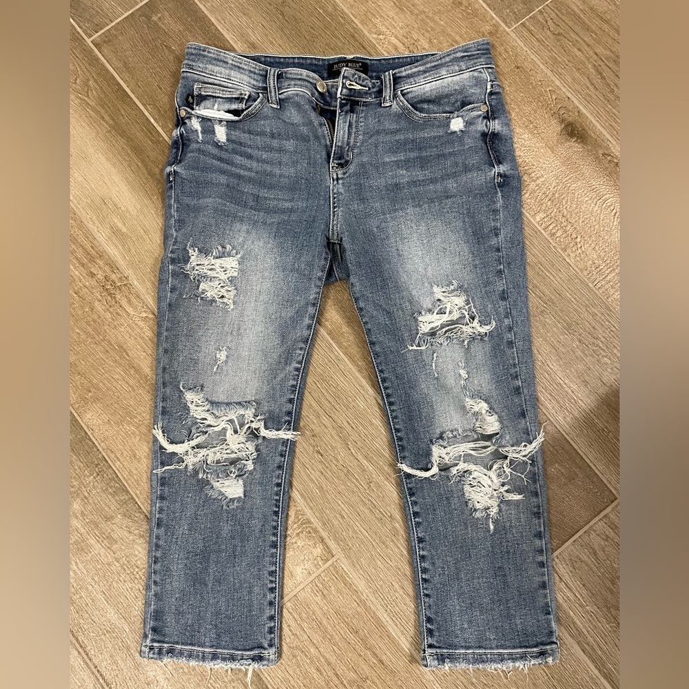 Judy Blue Skinny Fit Capris